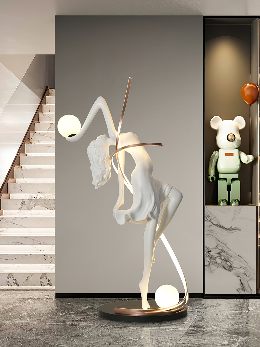 Misha Goddess Statue Floor Lamp - Vakkerlight