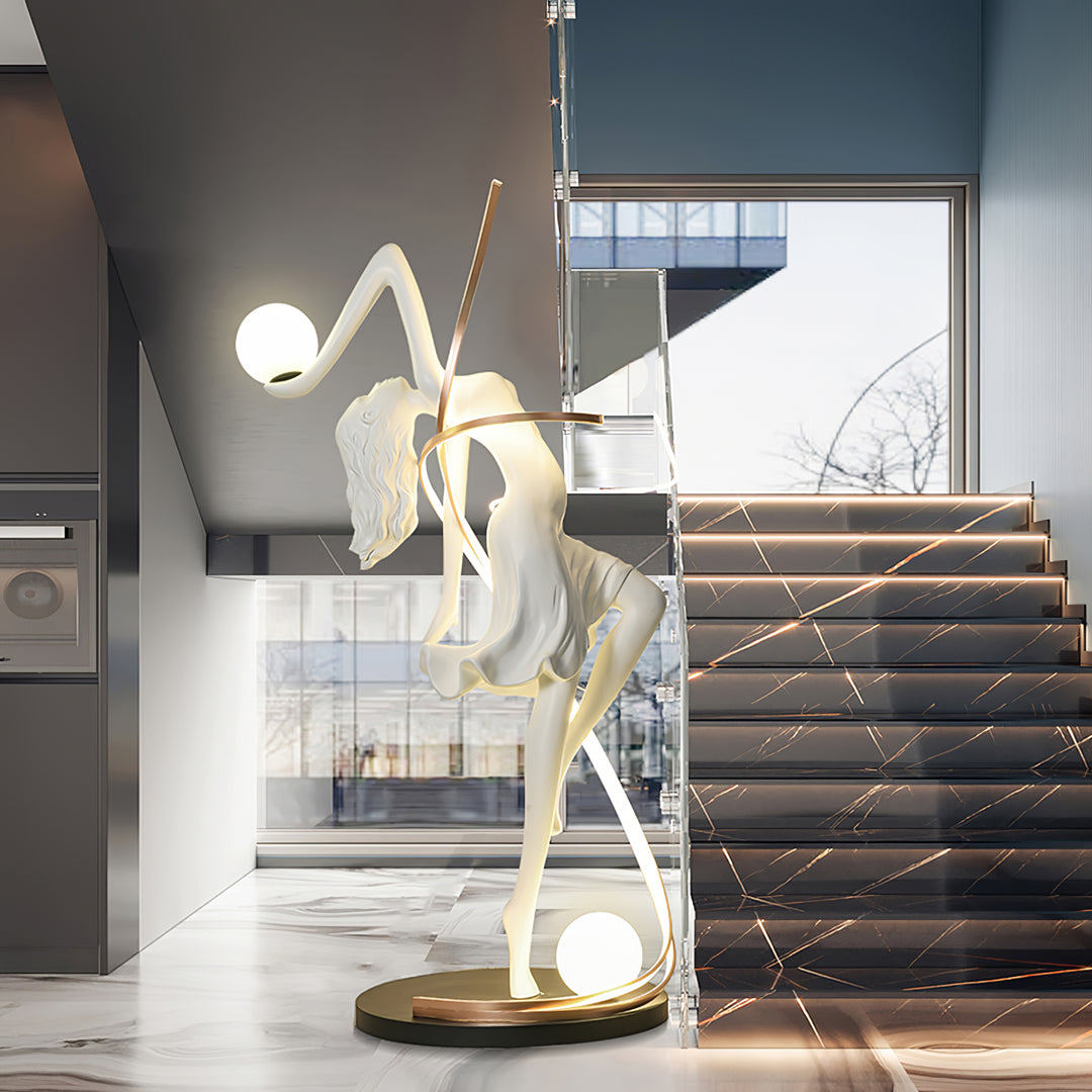 Misha Goddess Statue Floor Lamp - Vakkerlight