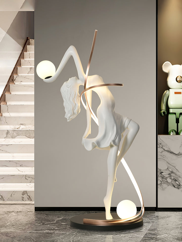 Misha Goddess Statue Floor Lamp - Vakkerlight