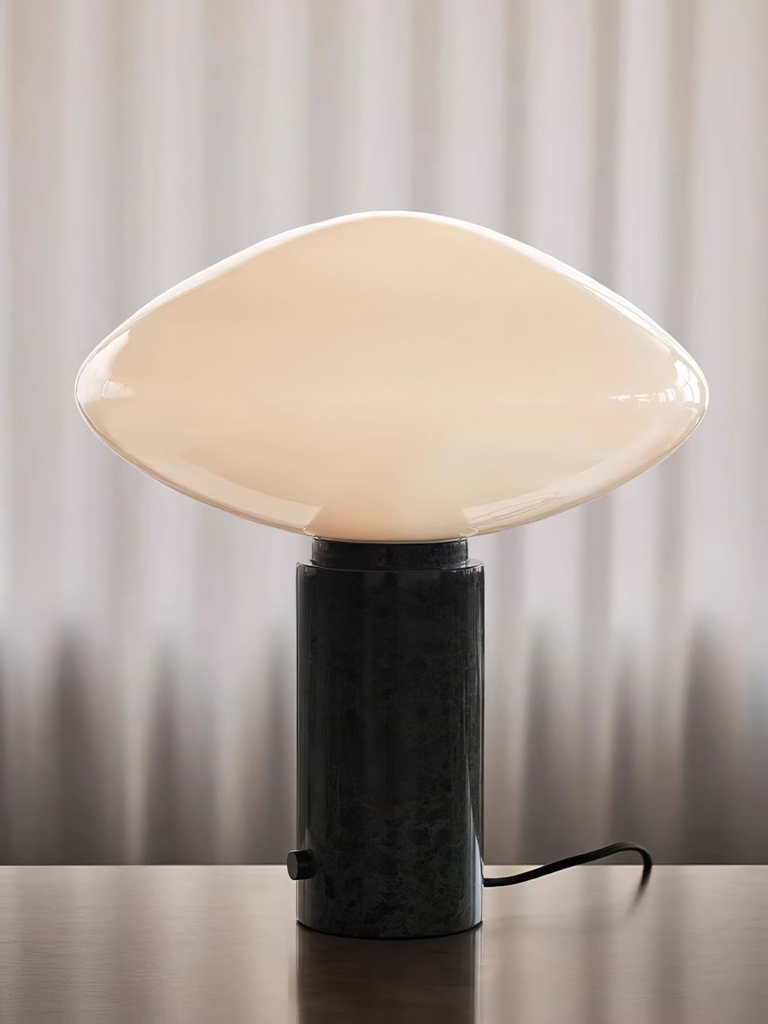 Mist Table Lamp - Vakkerlight