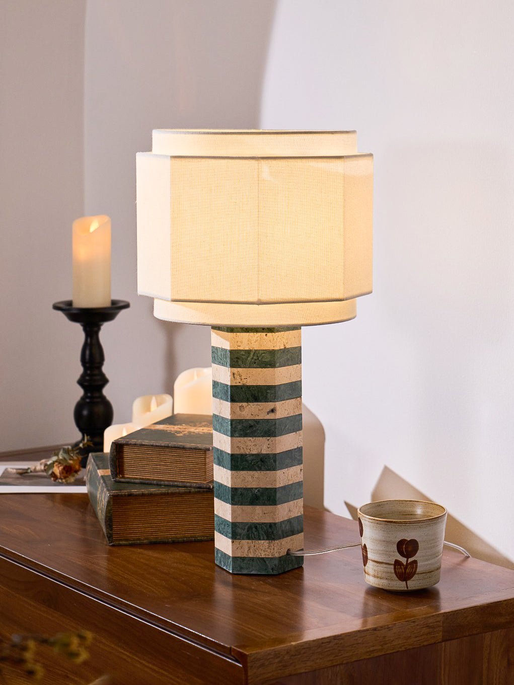 Modari Striped Stone Table Lamp - Vakkerlight