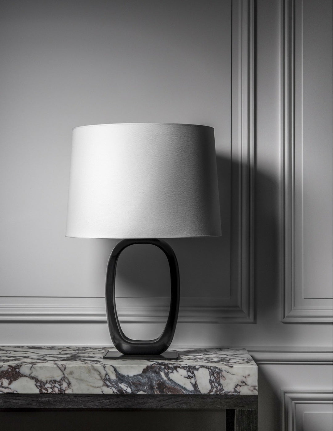 Modern Open Oval Table Lamp