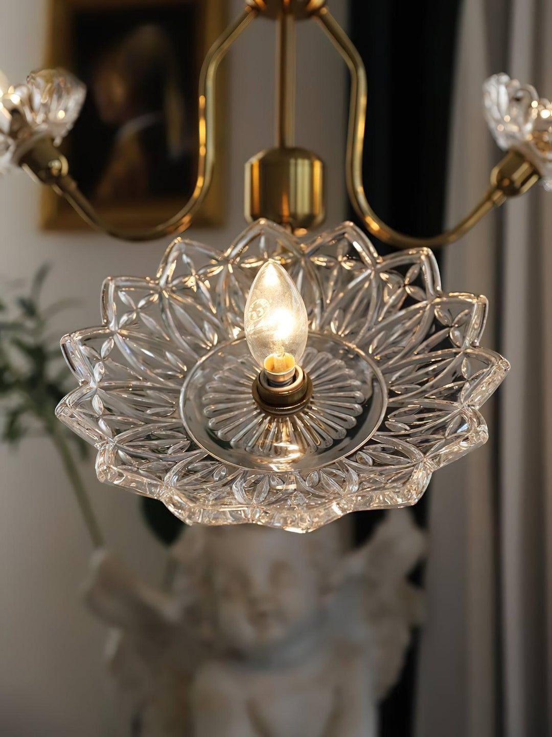 Monique Lhuillier Chandelier - Vakkerlight