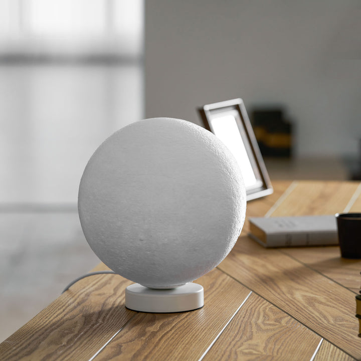 Moon Table Lamp - Vakkerlight