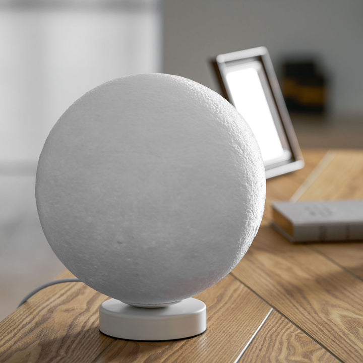 Moon Table Lamp - Vakkerlight