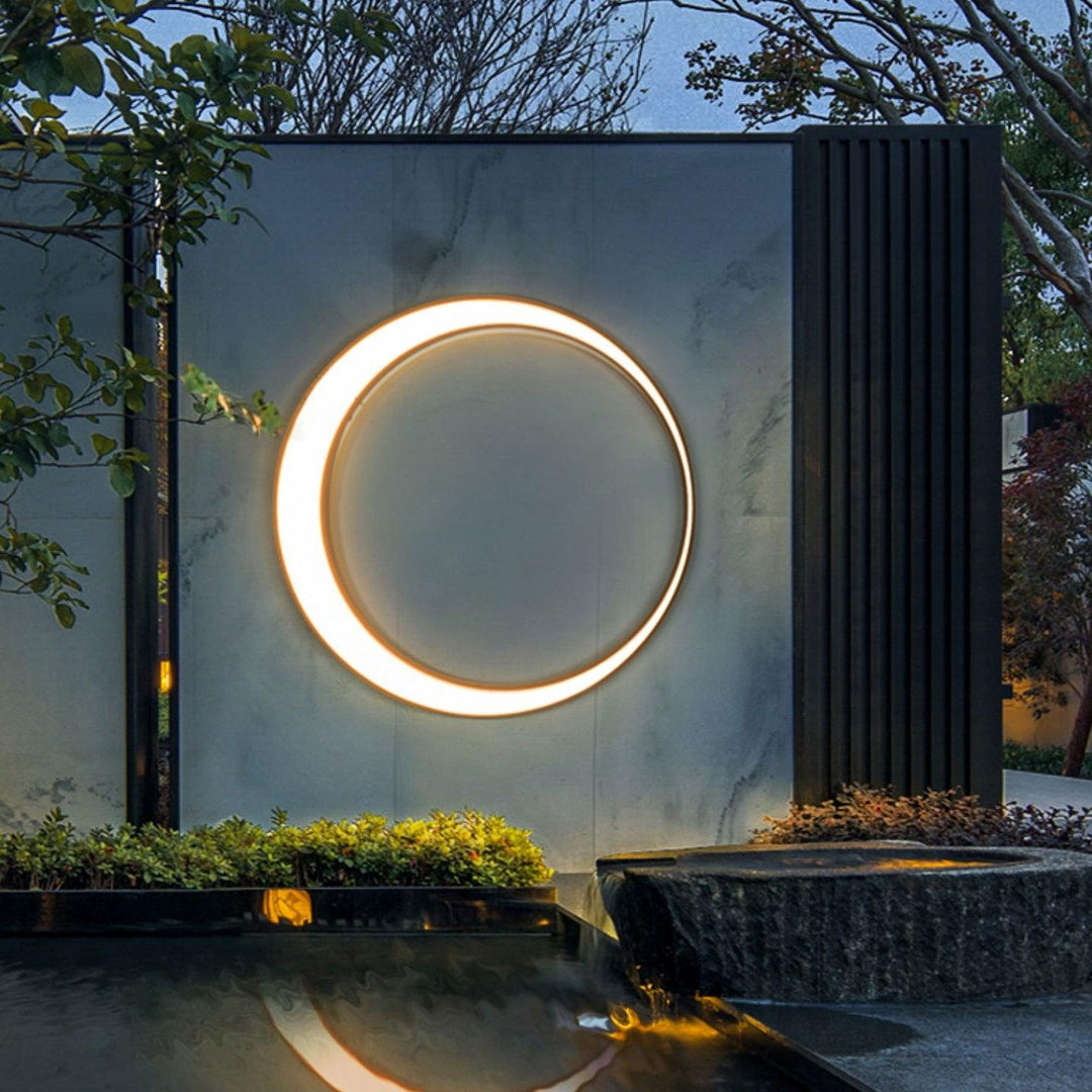 Moon Outdoor Wall Lamp - Vakkerlight