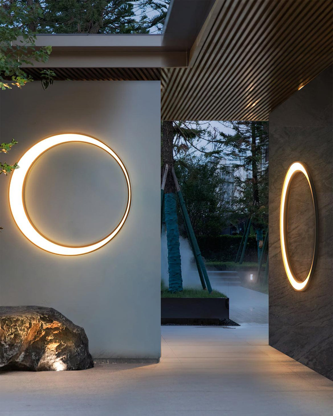 Moon Outdoor Wall Lamp - Vakkerlight