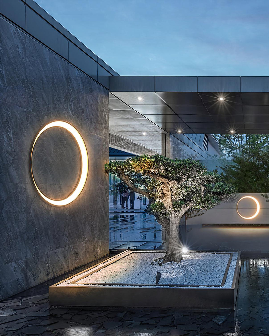 Moon Outdoor Wall Lamp - Vakkerlight