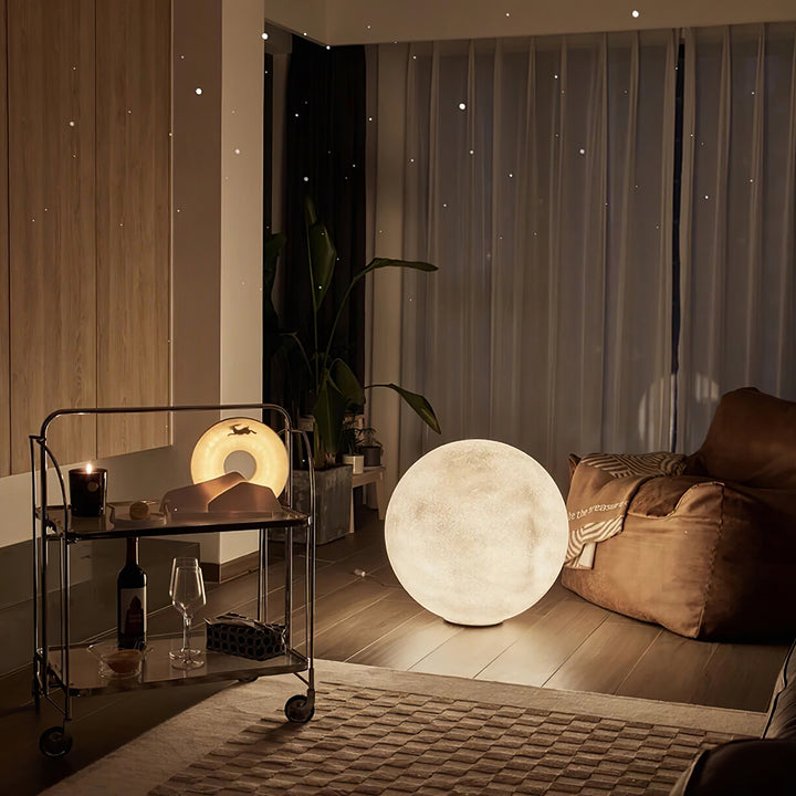 Moon Table Lamp - Vakkerlight