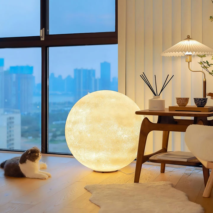 Moon Table Lamp - Vakkerlight