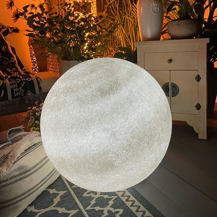 Moon Table Lamp - Vakkerlight