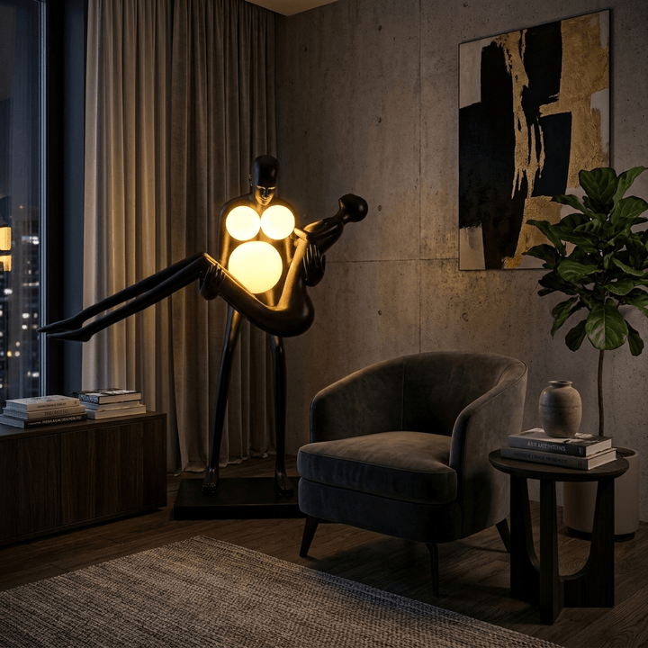 Moonlit Embrace Sculpture Lamp - Vakkerlight