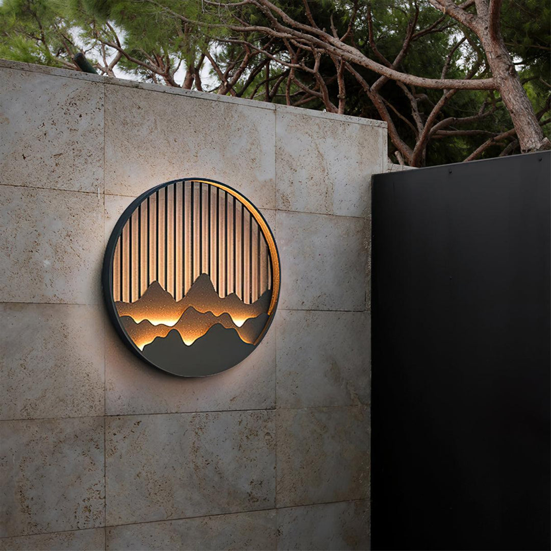 Mountain Outdoor Wall Lamp - Vakkerlight