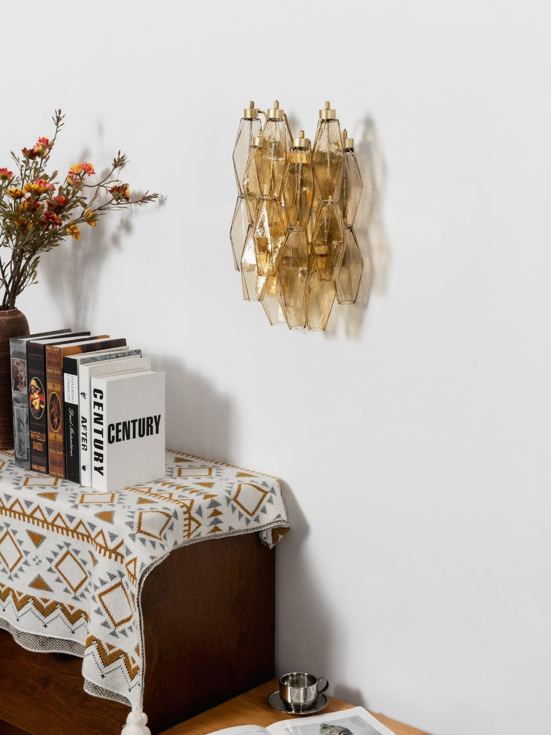 Rhombus Amber Glass Wall Lamp - Vakkerlight