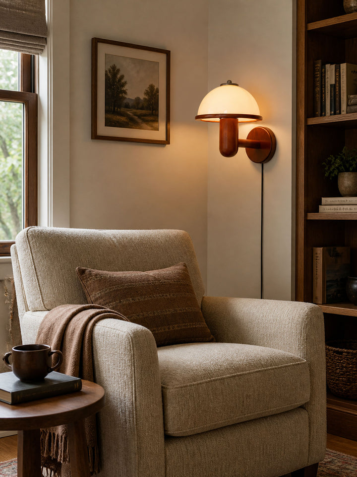 Mushroom Wood Wall Lamp - Vakkerlight
