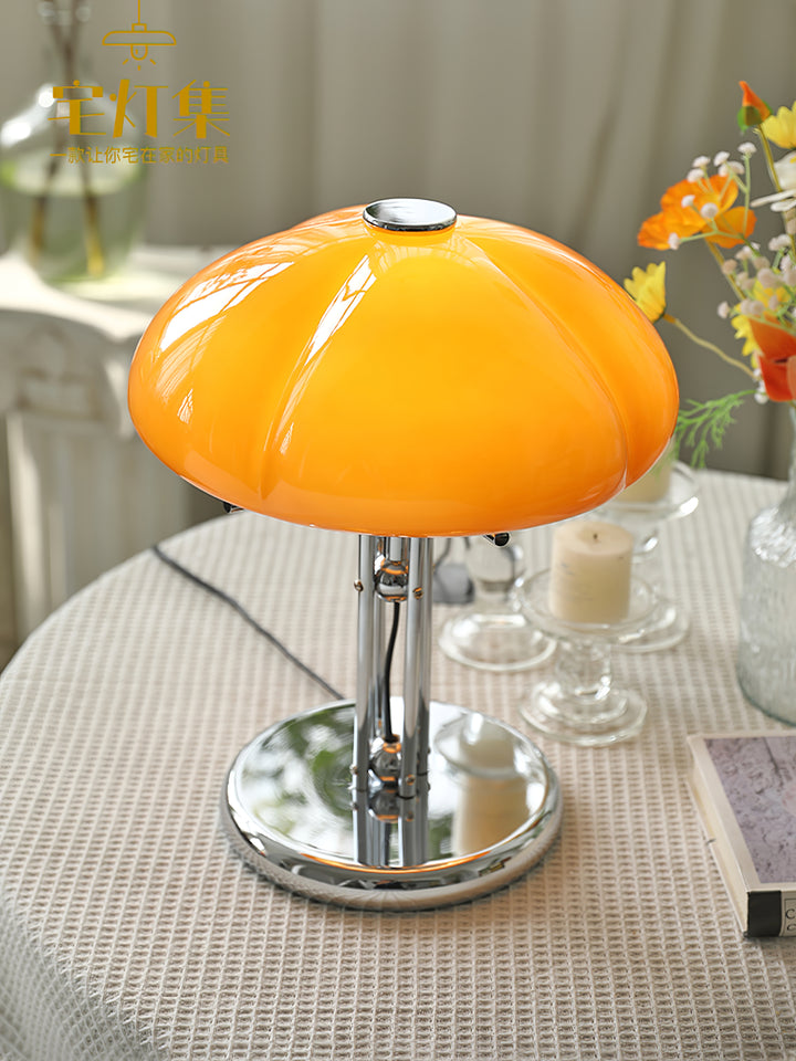 Mushroom Bauhaus Table Lamp - Vakkerlight