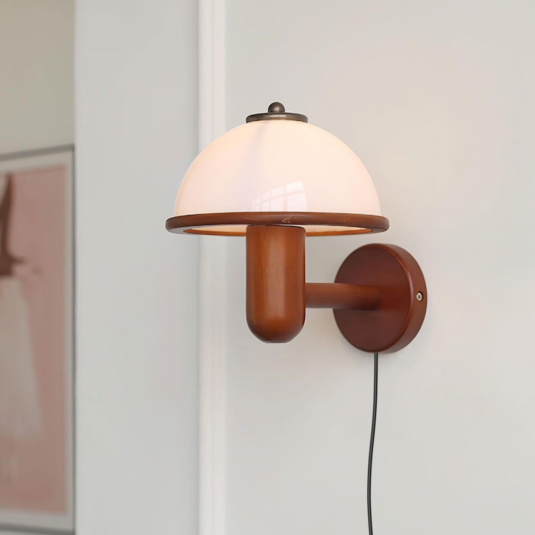 Mushroom Wood Wall Lamp - Vakkerlight