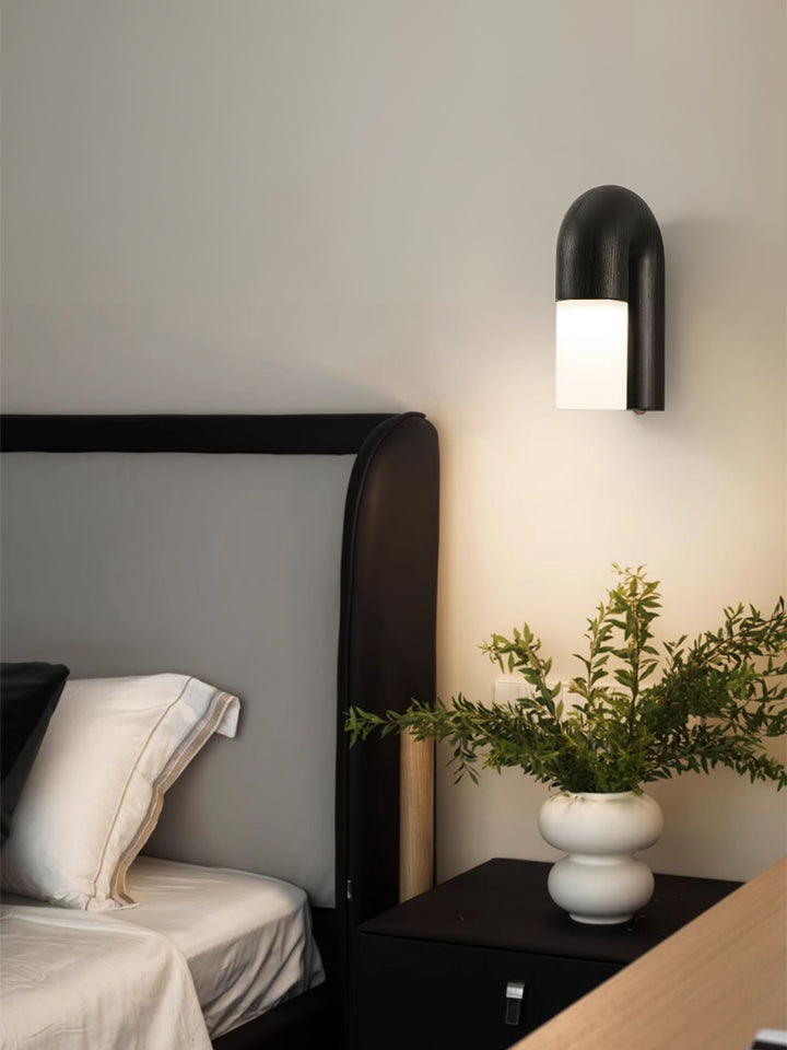 Arcus Wood Wall Lamp - Vakkerlight