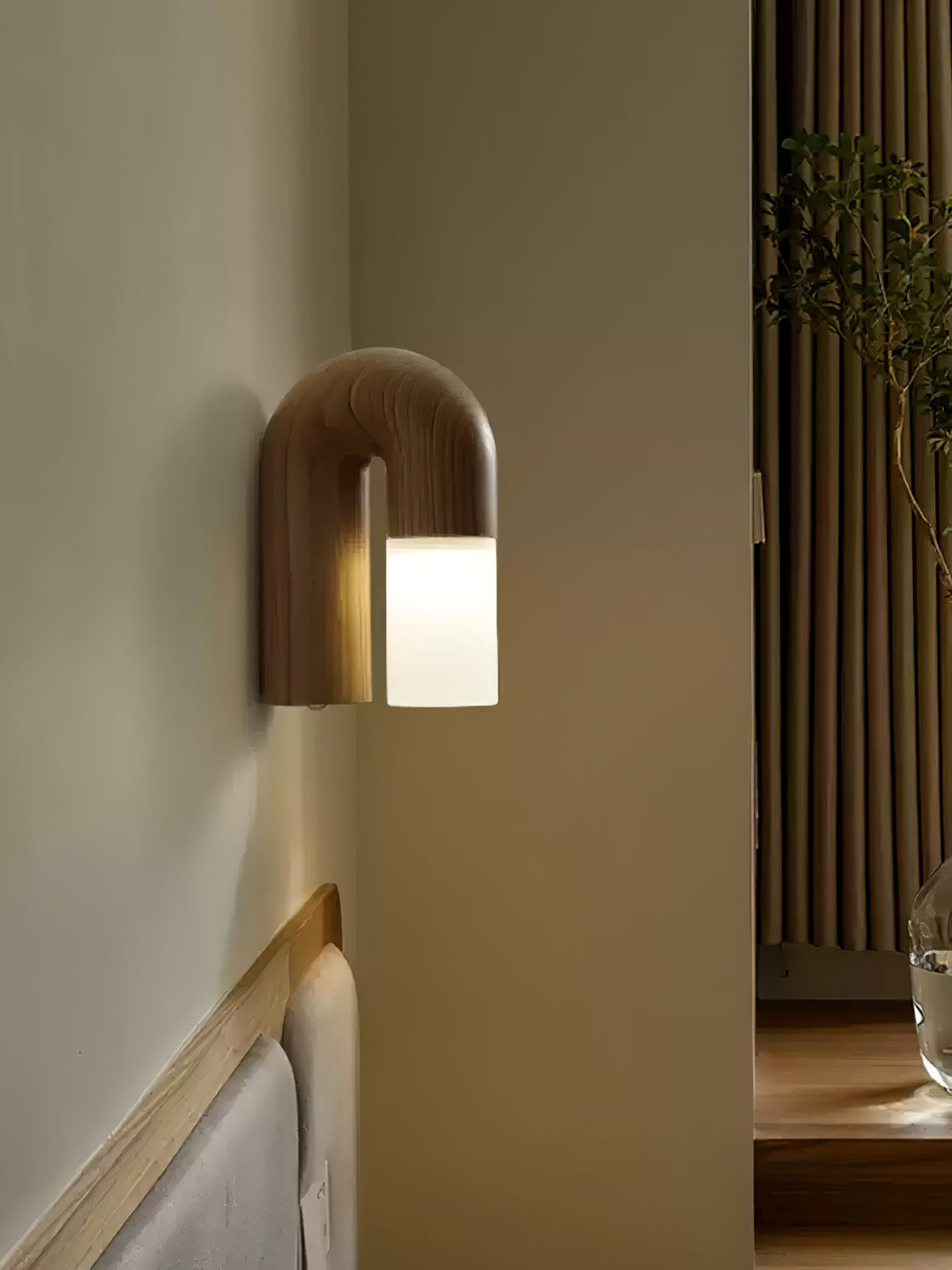 Arcus Wood Wall Lamp - Vakkerlight