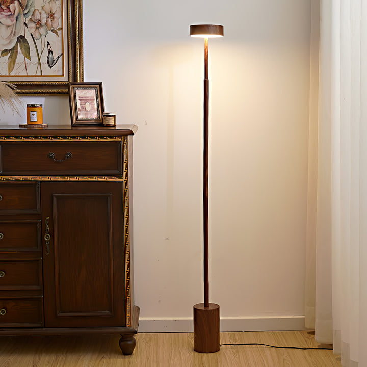 Naya Rotatable Floor Lamp - Vakkerlight