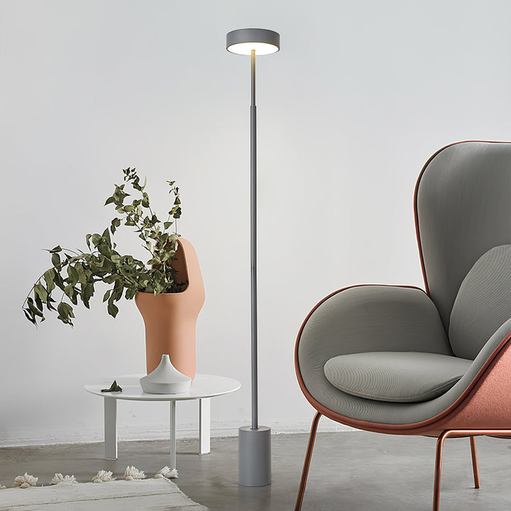 Naya Rotatable Floor Lamp - Vakkerlight