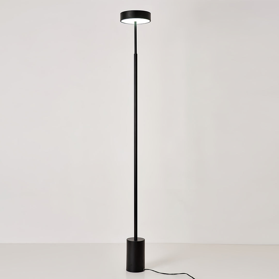 Naya Rotatable Floor Lamp - Vakkerlight