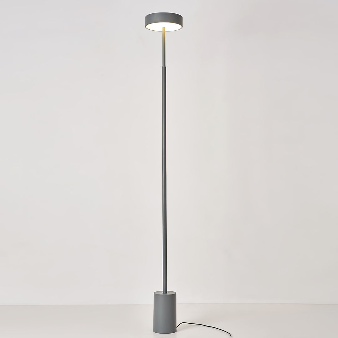 Naya Rotatable Floor Lamp - Vakkerlight