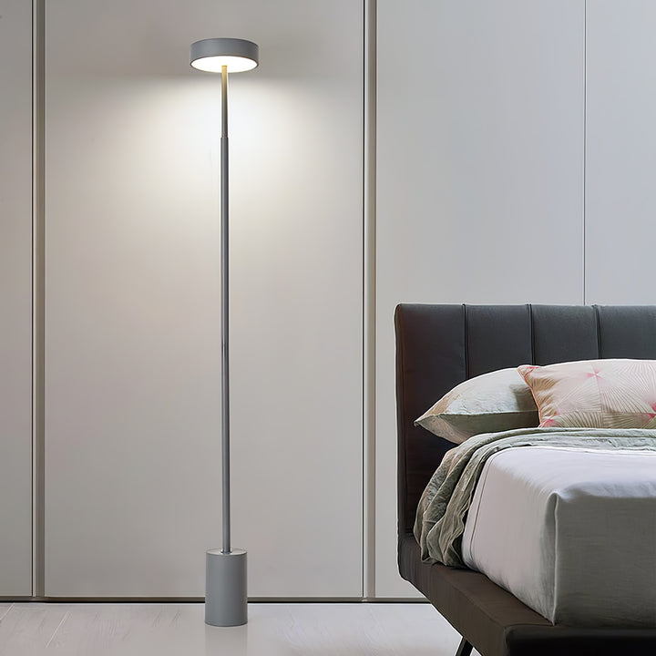 Naya Rotatable Floor Lamp - Vakkerlight