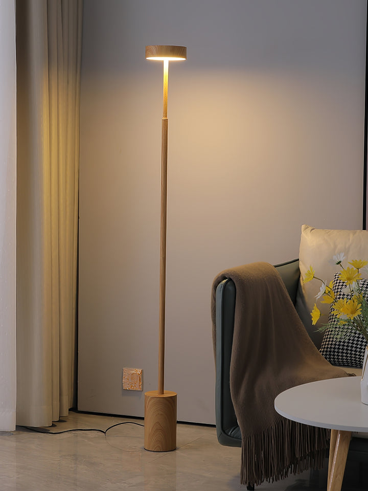 Naya Rotatable Floor Lamp - Vakkerlight