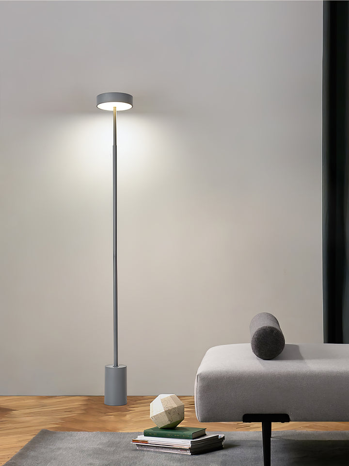 Naya Rotatable Floor Lamp - Vakkerlight