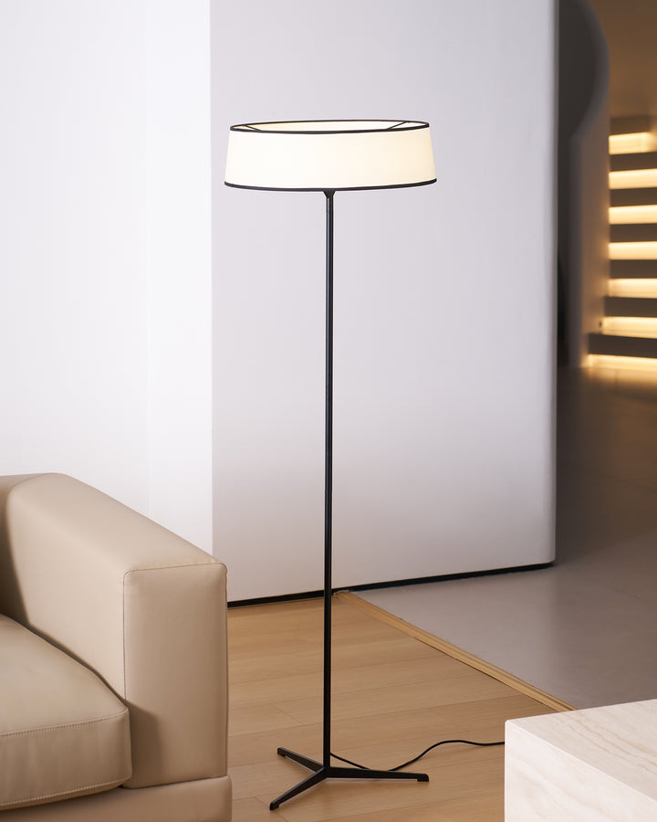 Dama Floor Lamp - Vakkerlight