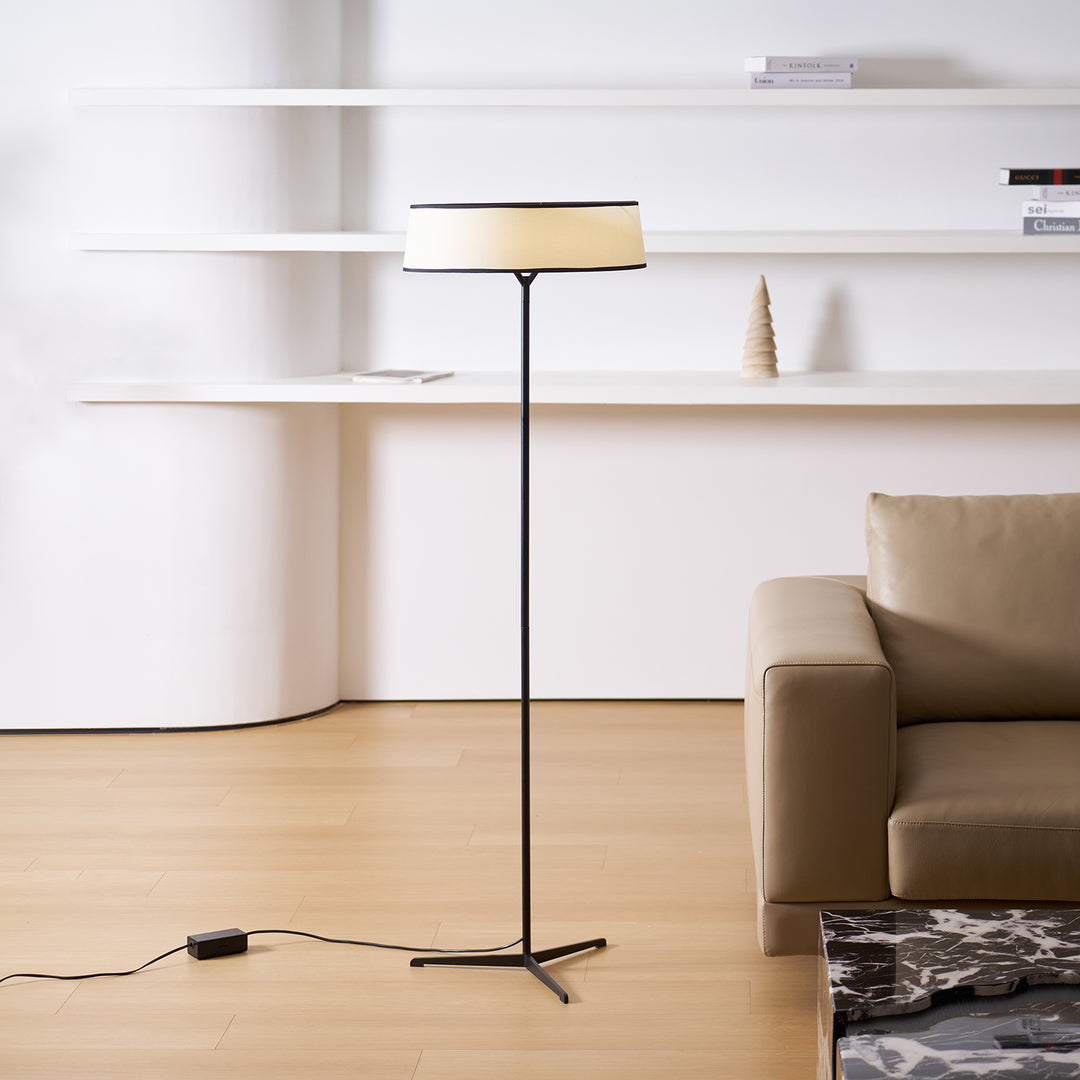 Dama Floor Lamp - Vakkerlight