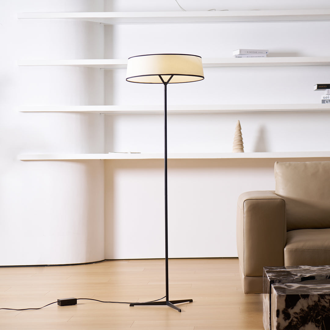 Dama Floor Lamp - Vakkerlight