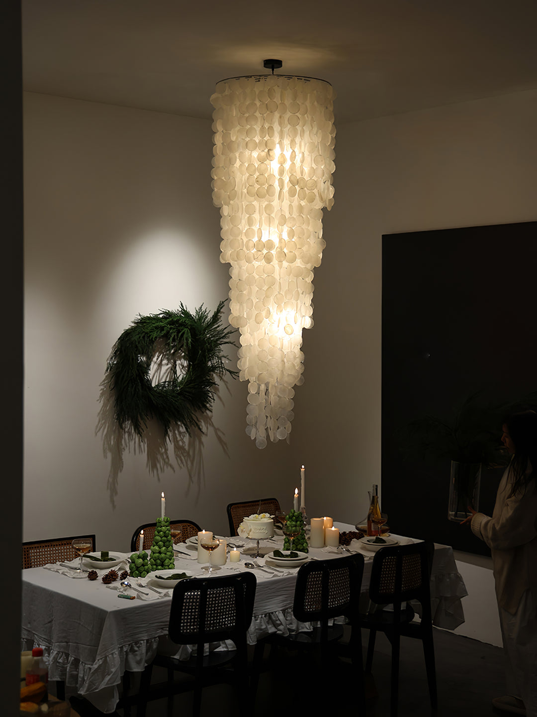 Nerida Shell Chandelier - Vakkerlight
