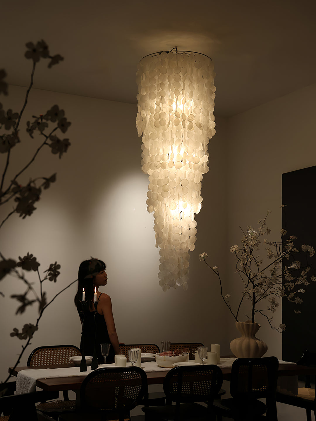 Nerida Shell Chandelier - Vakkerlight