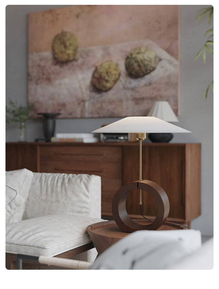 Neris Table Lamp - Vakkerlight