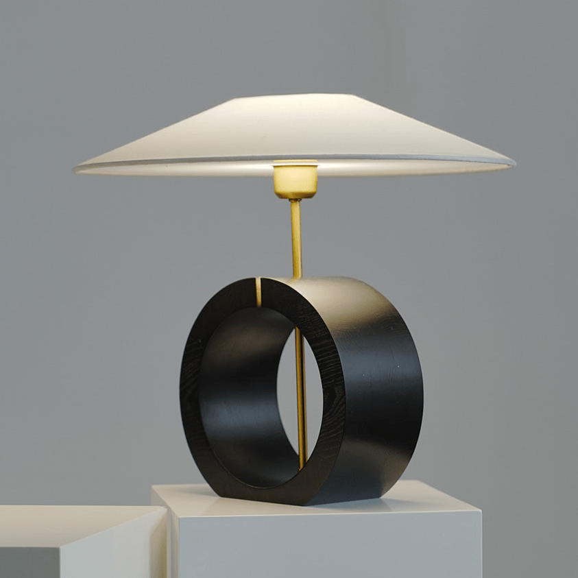 Neris Table Lamp - Vakkerlight