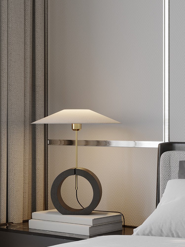 Neris Table Lamp - Vakkerlight