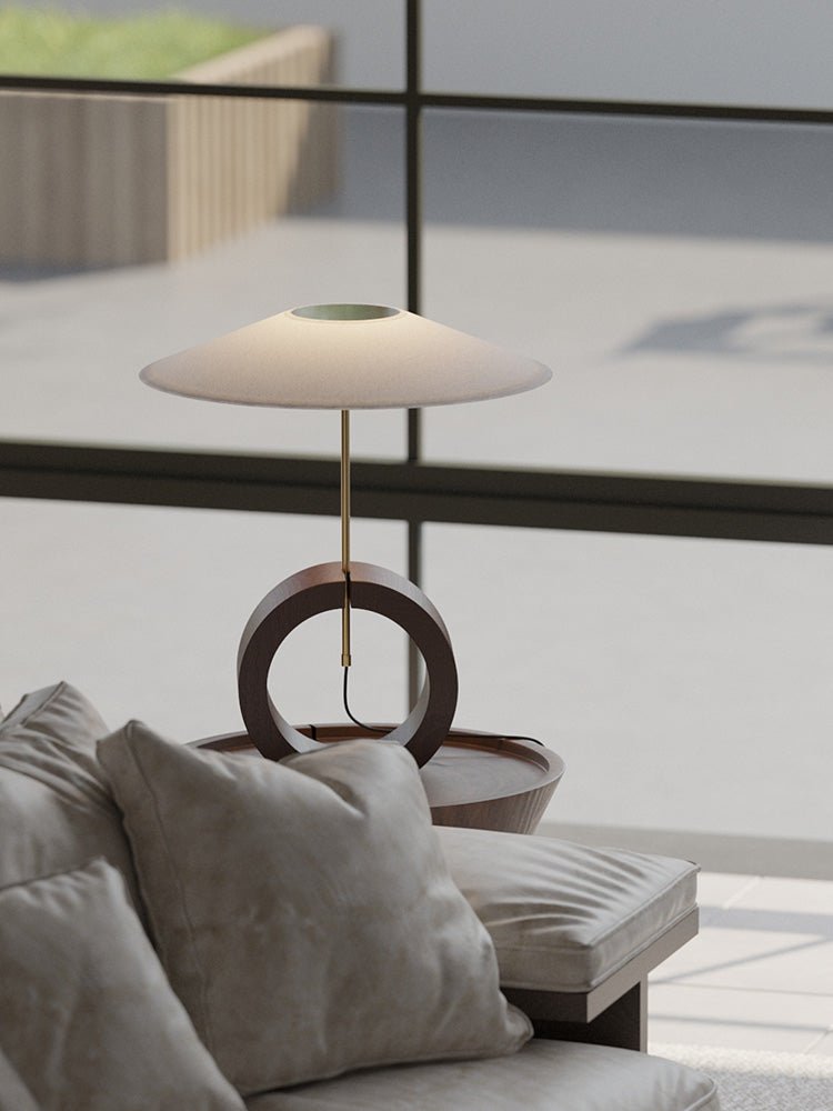 Neris Table Lamp - Vakkerlight