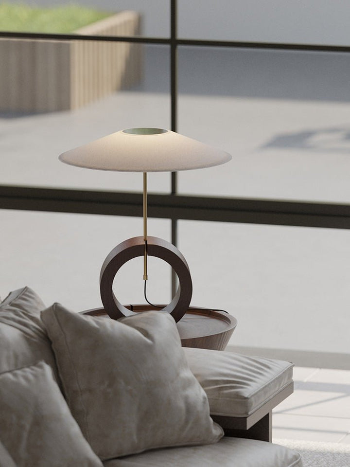 Neris Table Lamp - Vakkerlight