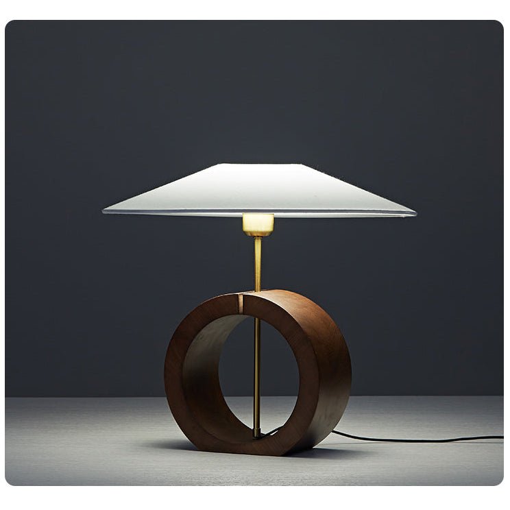 Neris Table Lamp - Vakkerlight