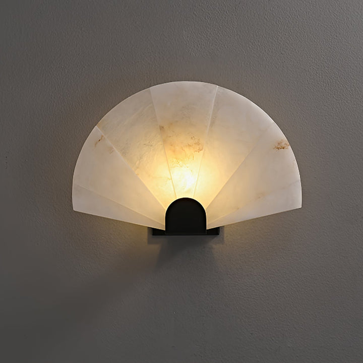 Nevora Alabaster Table Lamp - Vakkerlight