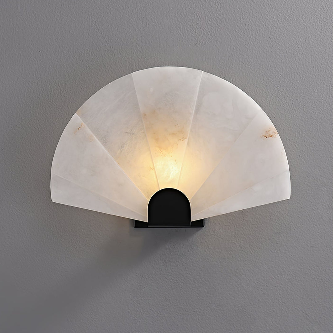 Nevora Alabaster Table Lamp - Vakkerlight