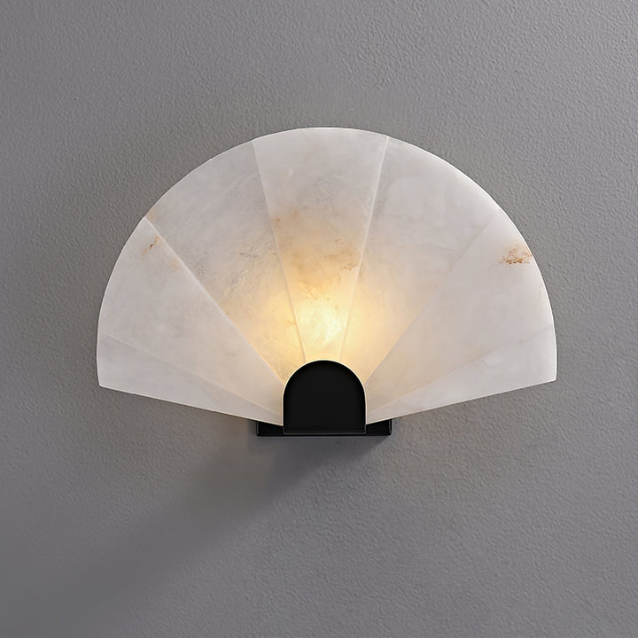 Nevora Alabaster Table Lamp - Vakkerlight