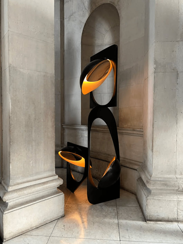 Niamh Barry Sculpture Floor Lamp - Vakkerlight