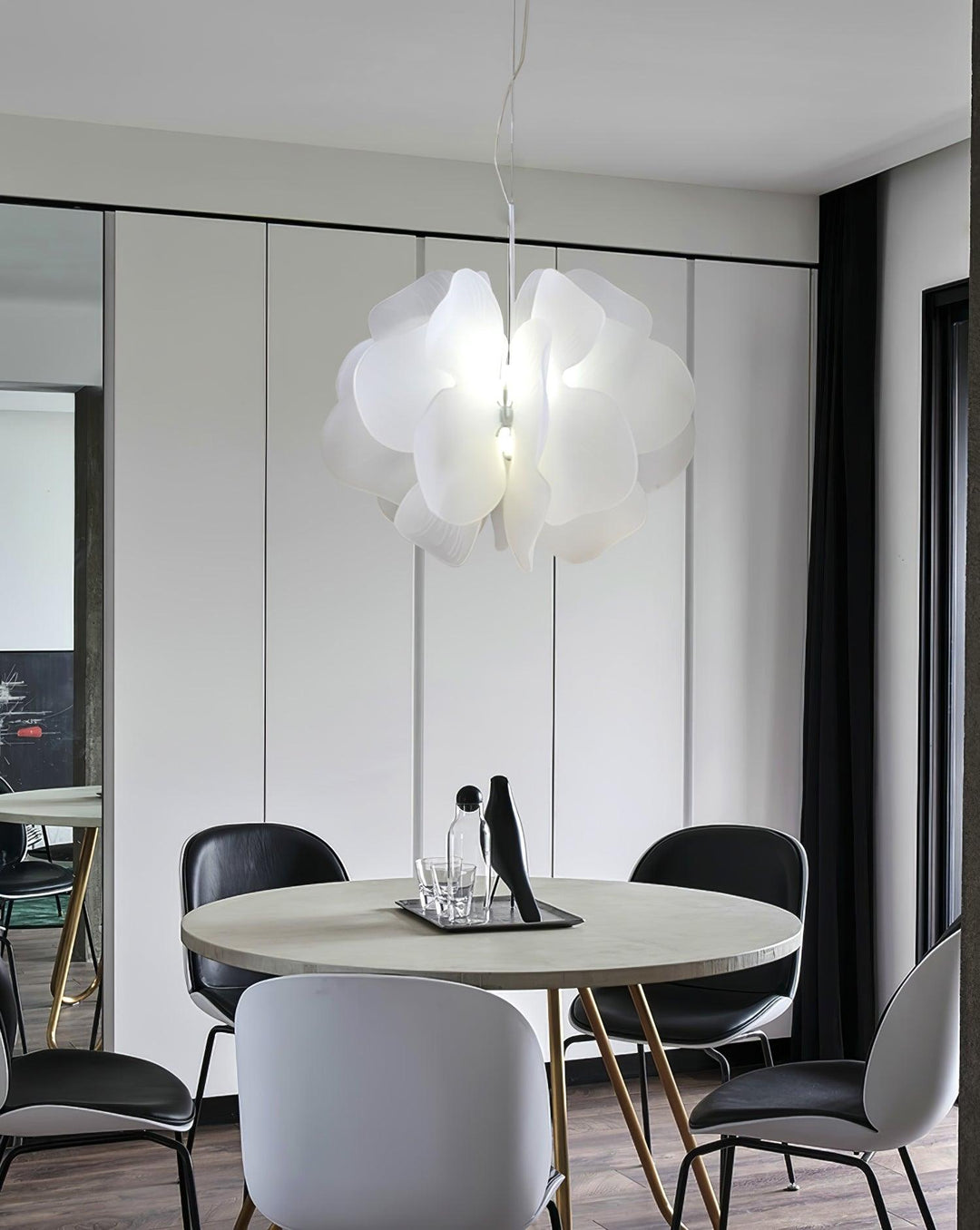 Nightbloom Pendant Lamp - Vakkerlight