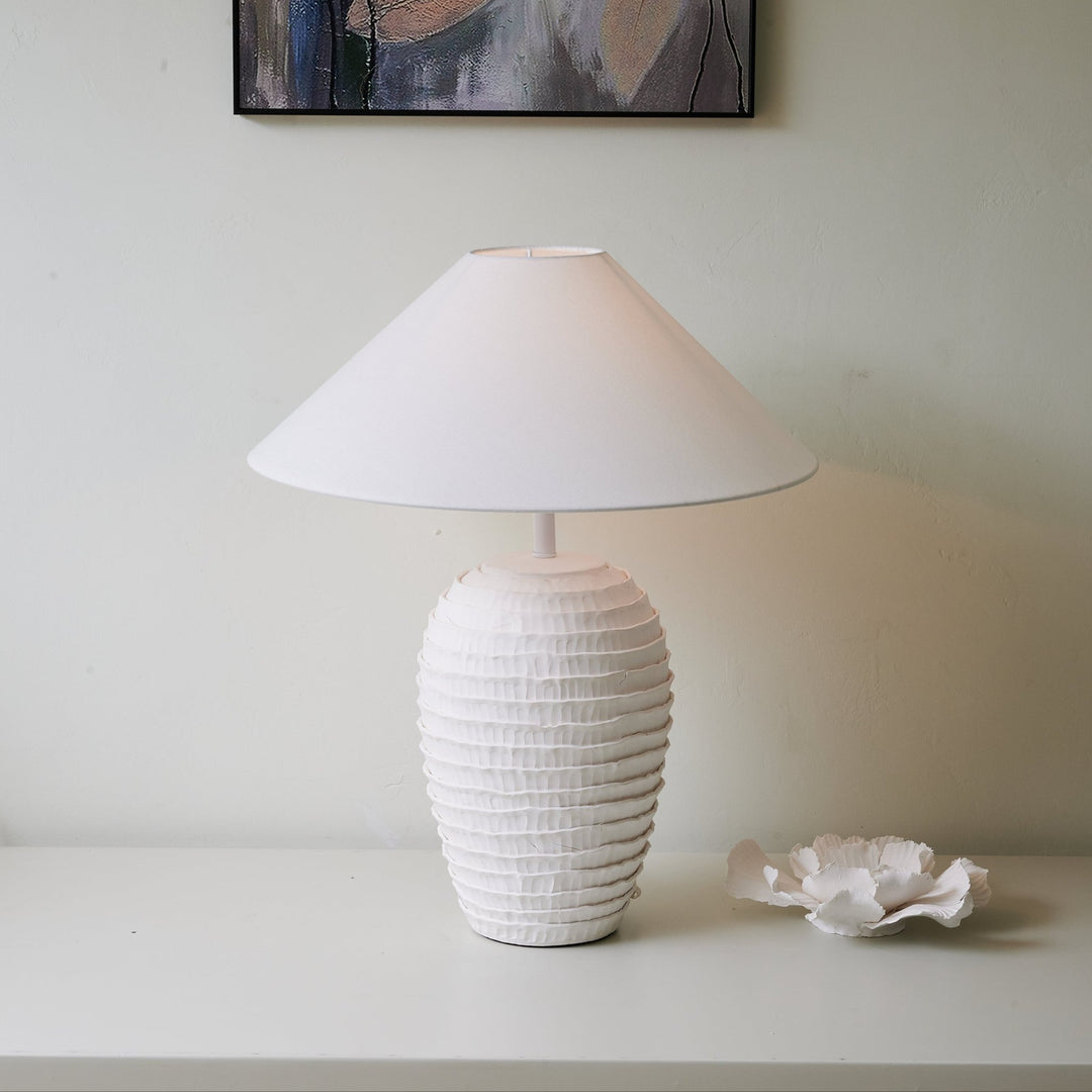 Nivara Ripple Table Lamp - Vakkerlight