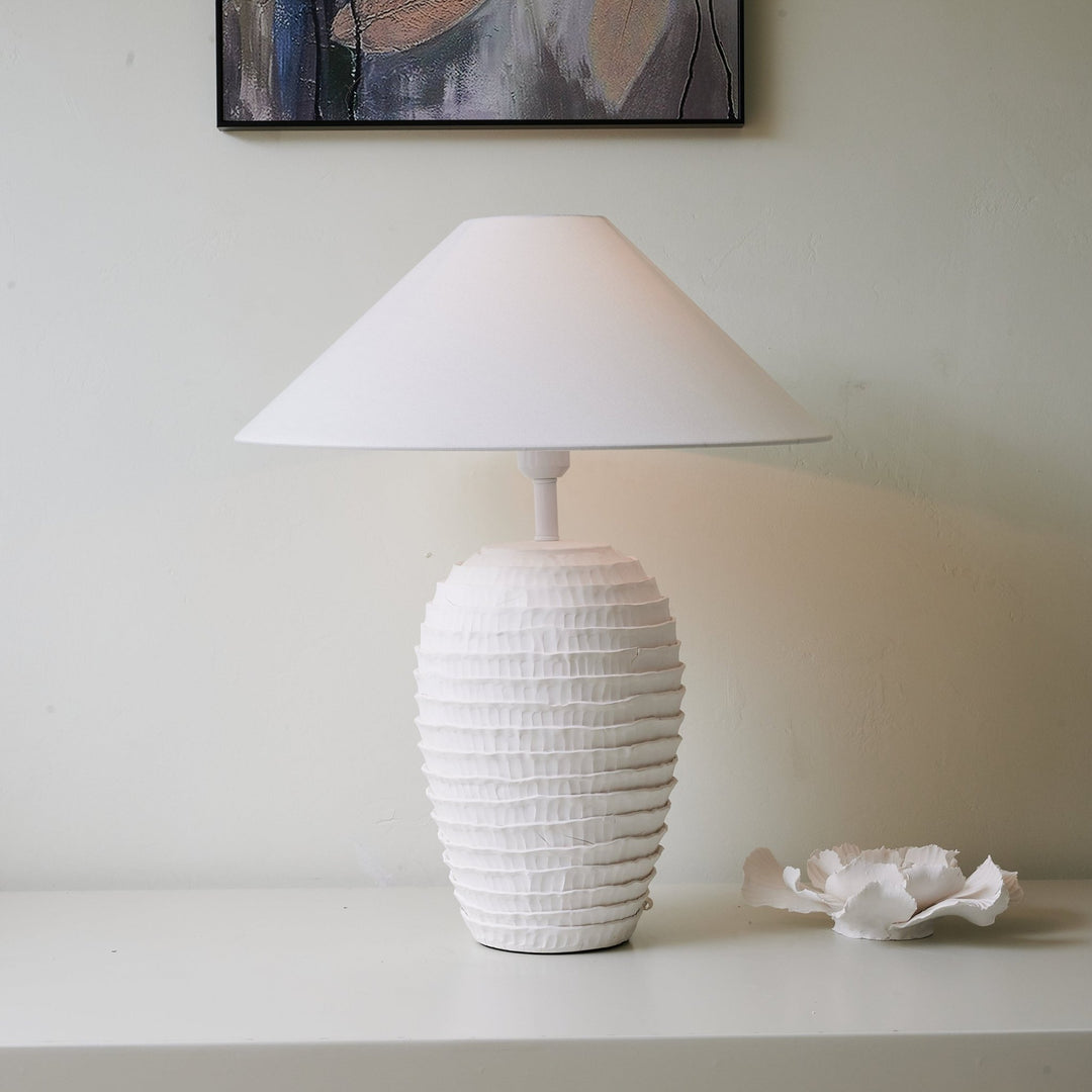 Nivara Ripple Table Lamp - Vakkerlight