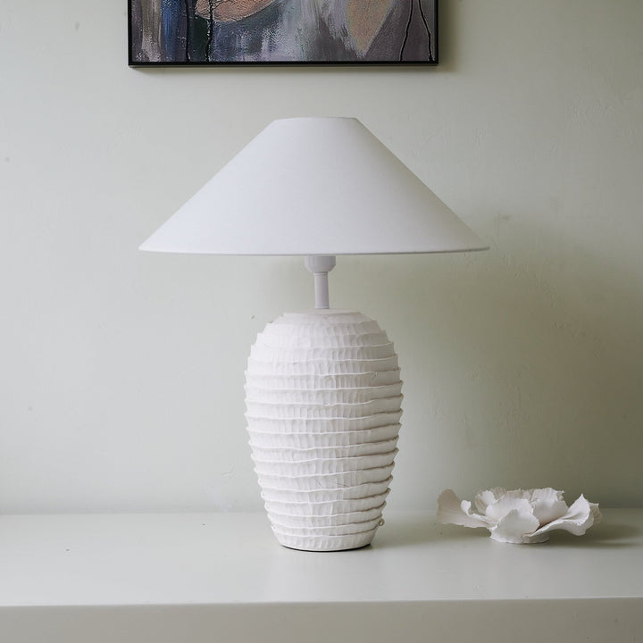 Nivara Ripple Table Lamp - Vakkerlight