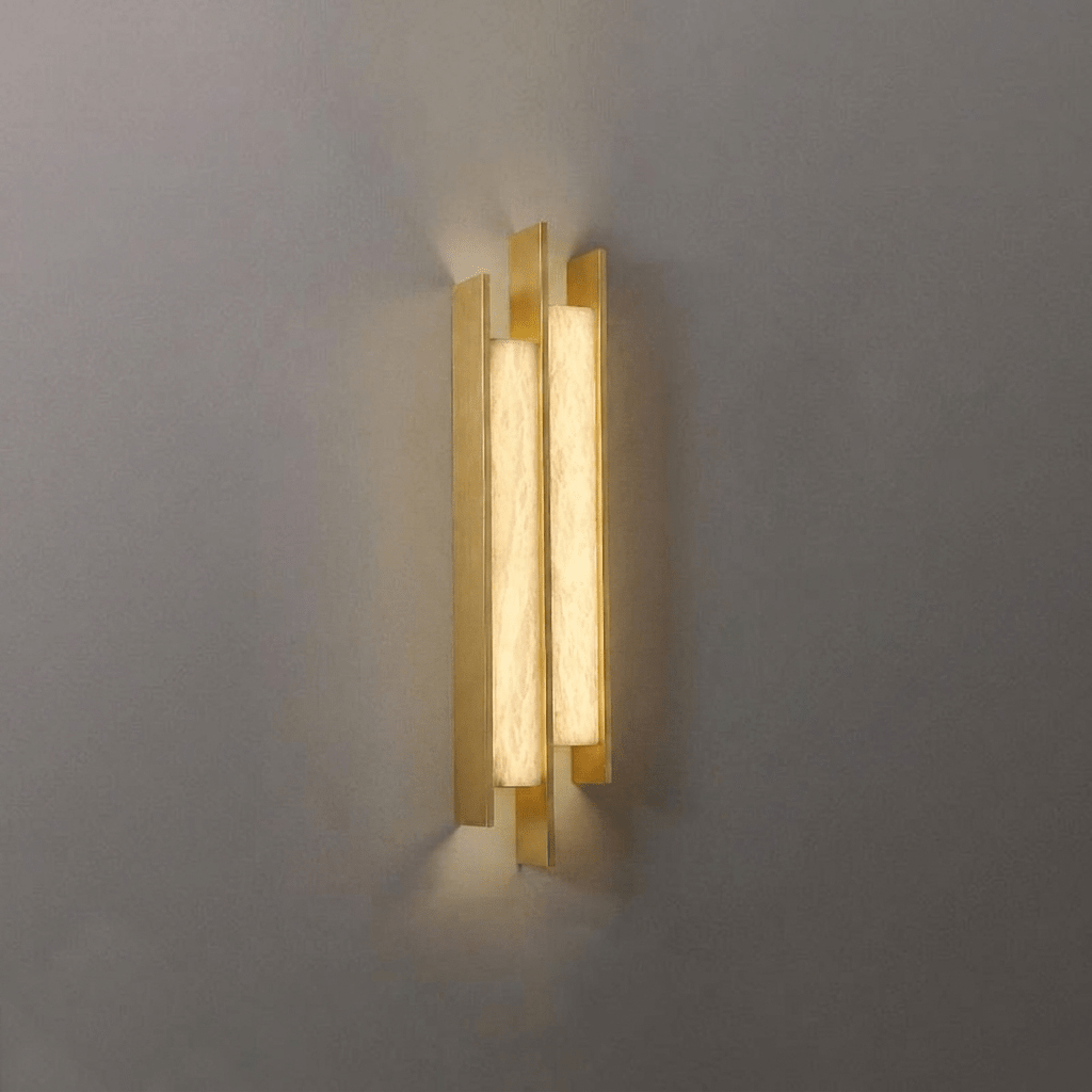Nivora Alabaster Linear Wall Sconce - Vakkerlight